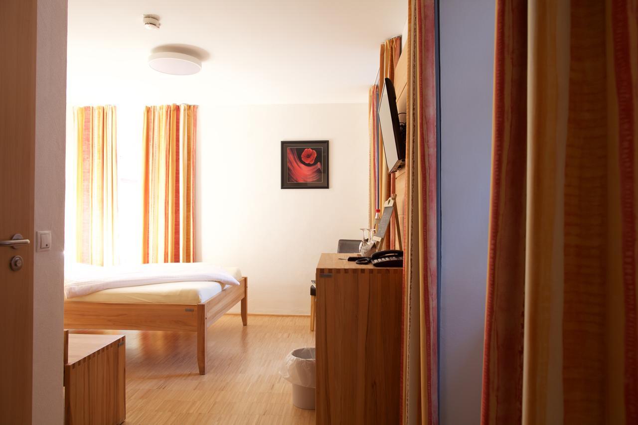 Hotel & Café Ritter von Böhl Deidesheim Buitenkant foto